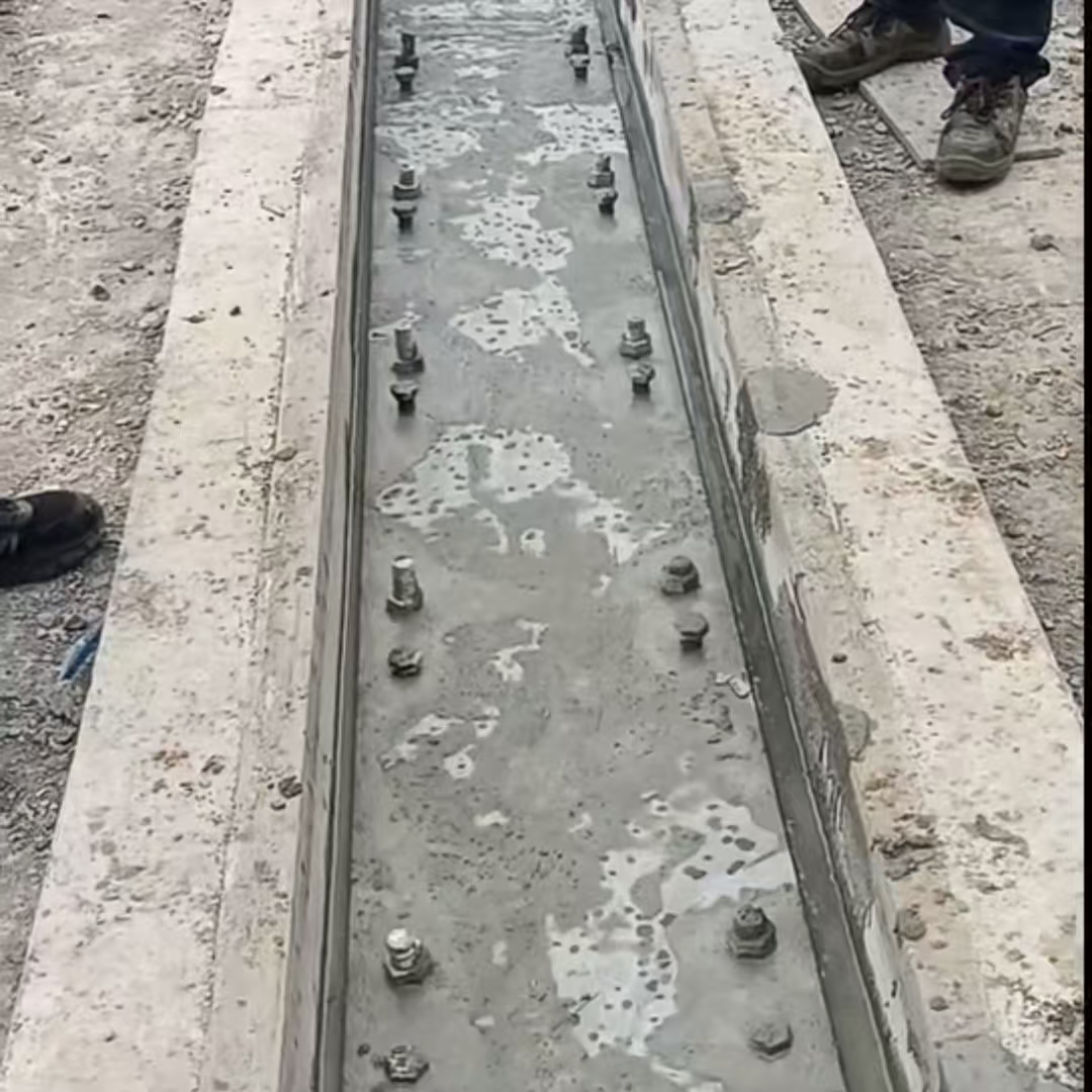 淅川环氧树脂轨道胶泥是什么？用在哪里？